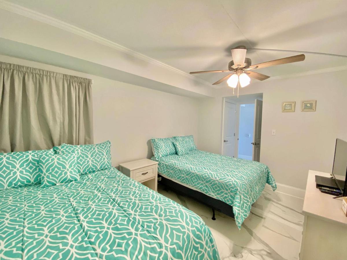 Island Winds East 202 By Albvr - Beautifully Renovated Beachfront Condo & Steps Away From Hangout & More! Ґалф-Шорс Екстер'єр фото