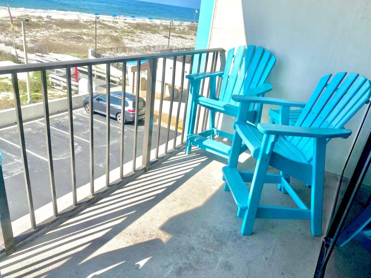 Island Winds East 202 By Albvr - Beautifully Renovated Beachfront Condo & Steps Away From Hangout & More! Ґалф-Шорс Екстер'єр фото