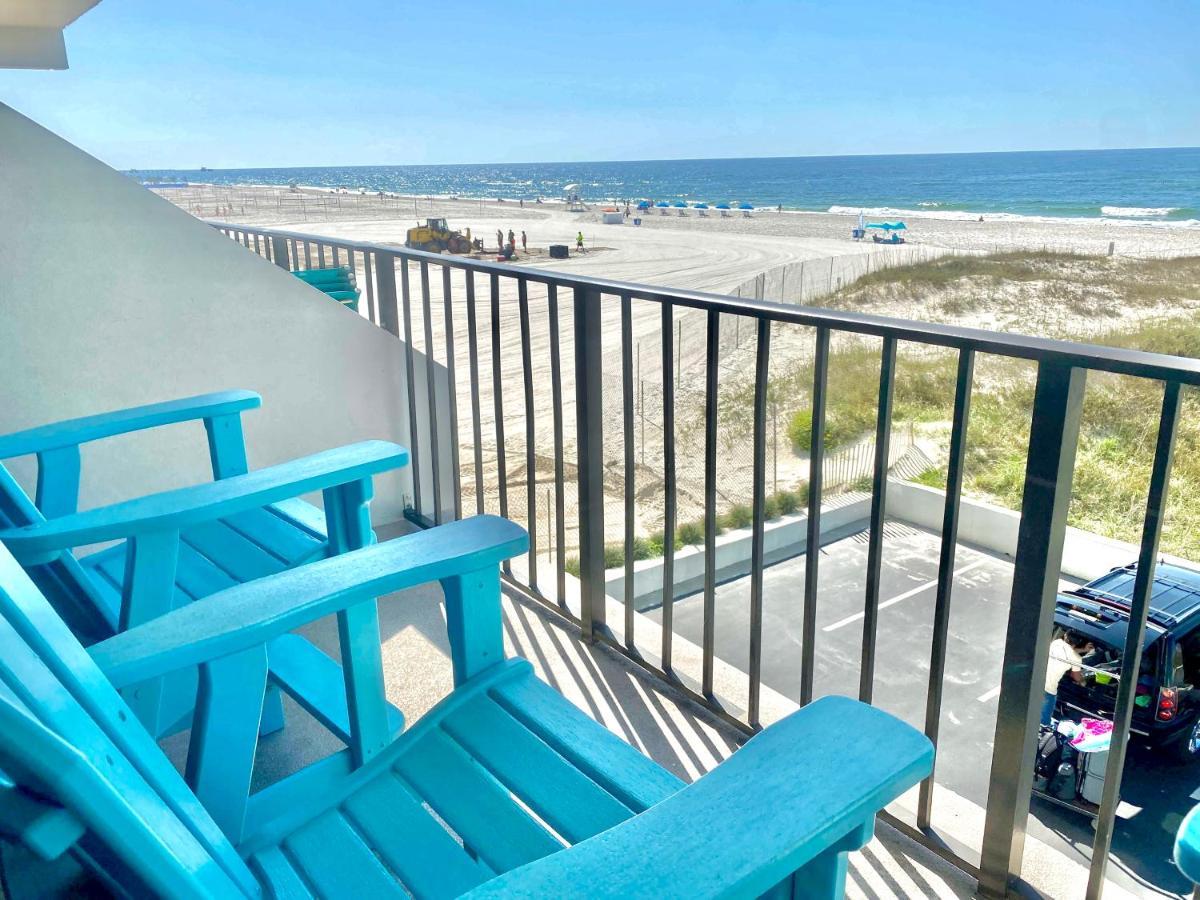 Island Winds East 202 By Albvr - Beautifully Renovated Beachfront Condo & Steps Away From Hangout & More! Ґалф-Шорс Екстер'єр фото